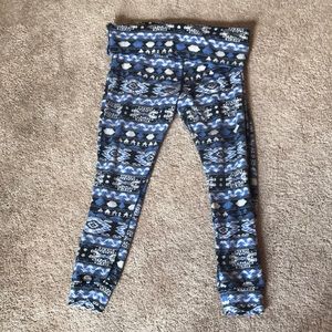 Aztec print yoga leggings